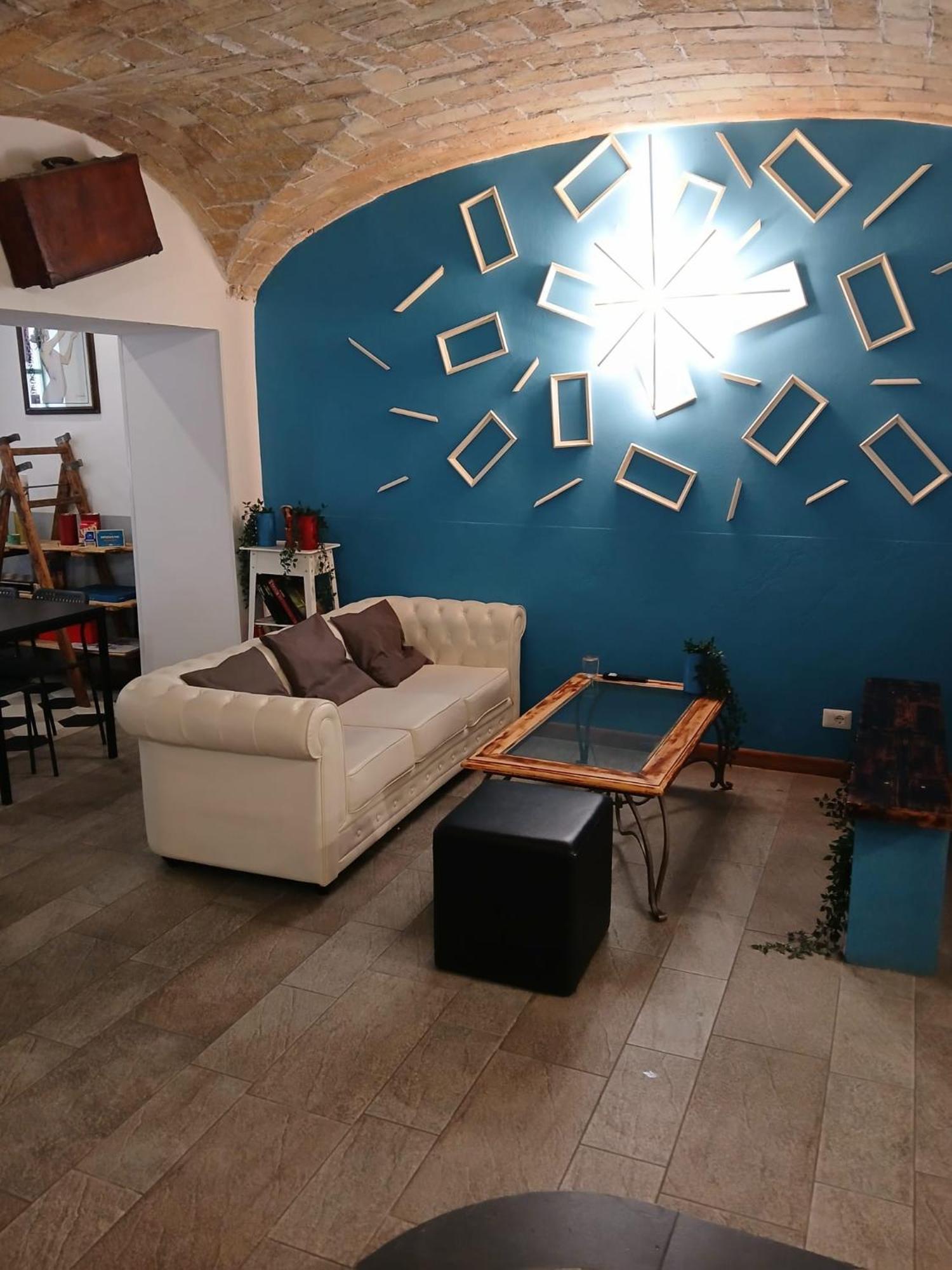Melting Pot Hostal Roma
